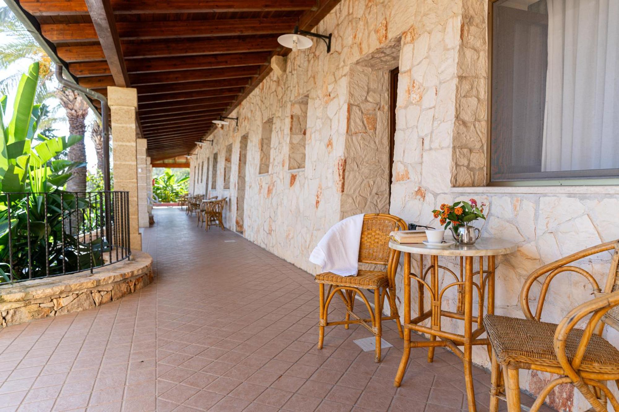 Hotel Masseria Le Pajare Presicce Zimmer foto