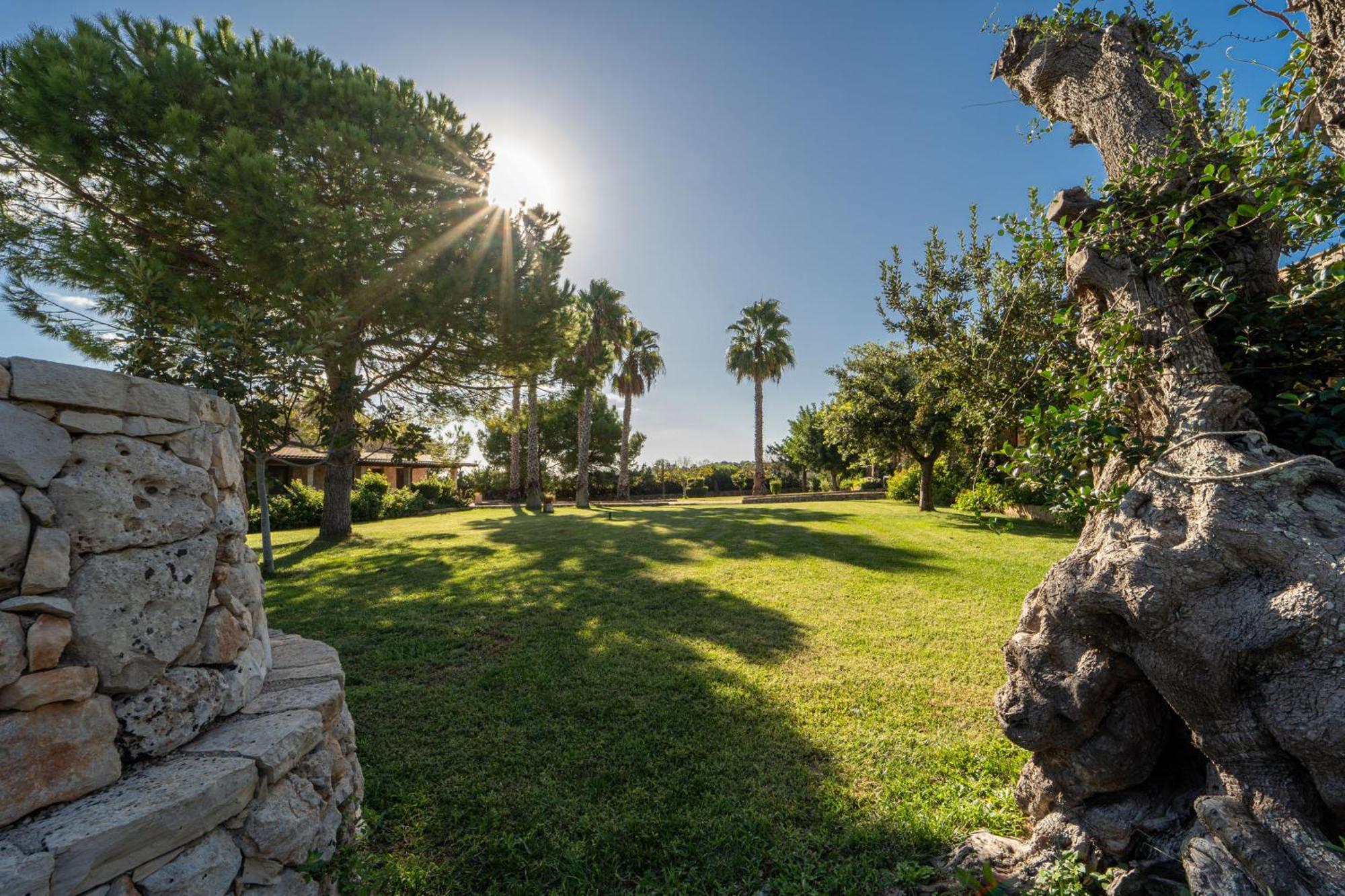 Hotel Masseria Le Pajare Presicce Exterior foto