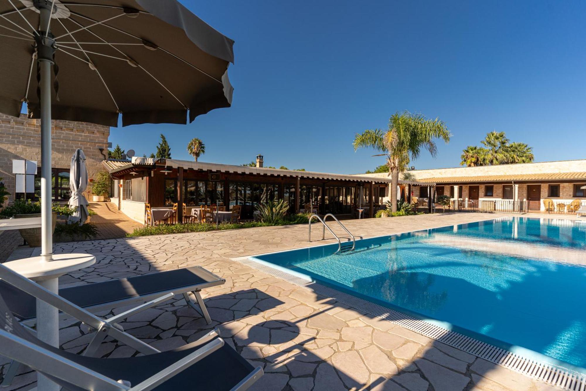 Hotel Masseria Le Pajare Presicce Exterior foto