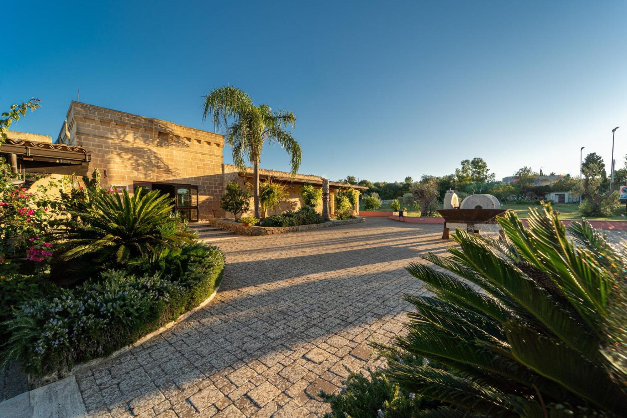 Hotel Masseria Le Pajare Presicce Exterior foto