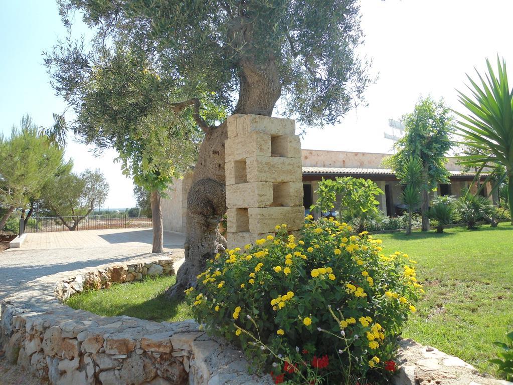 Hotel Masseria Le Pajare Presicce Exterior foto